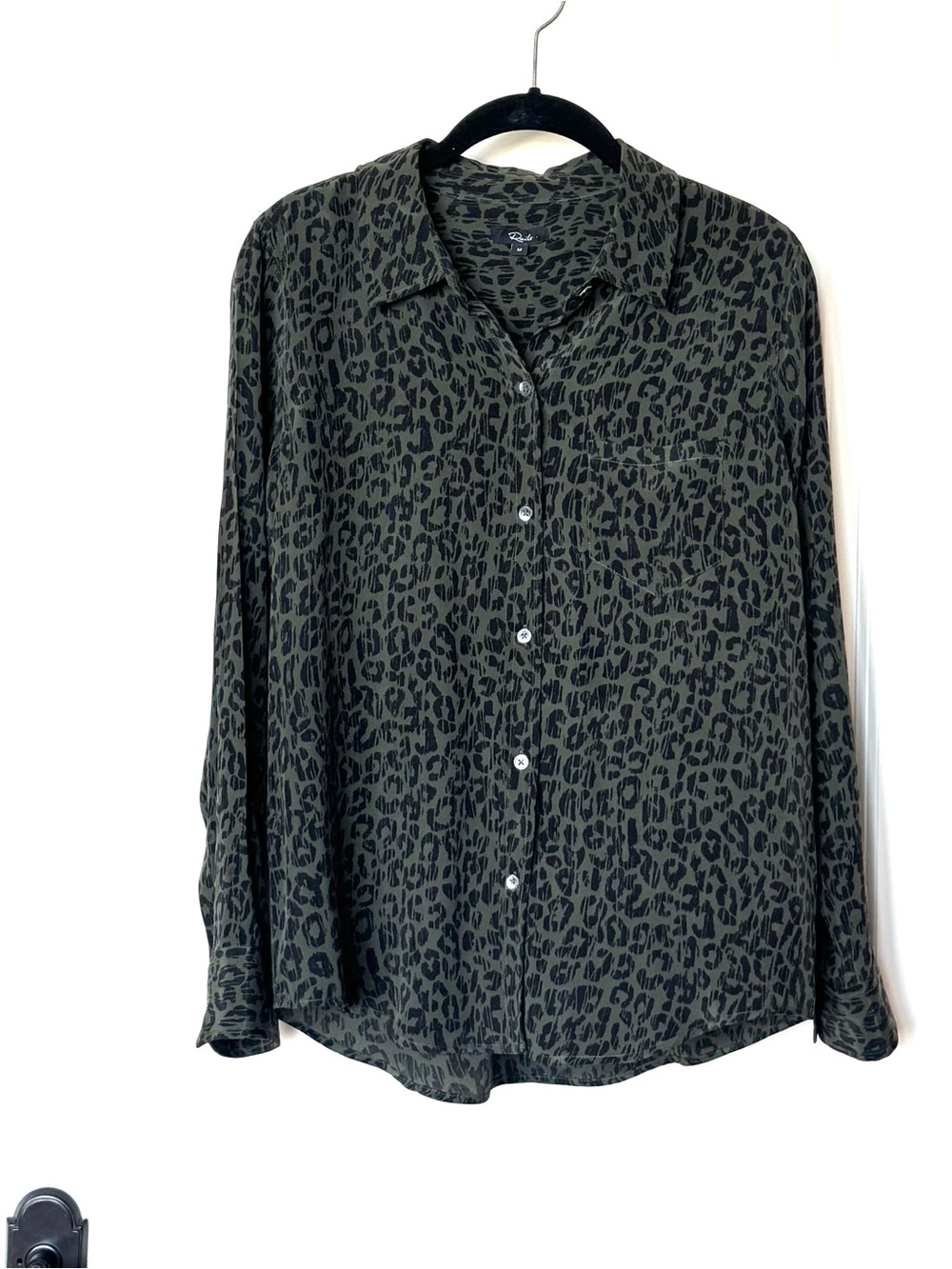 Rails  ‘Kate’ Olive animal print silk blouse, M